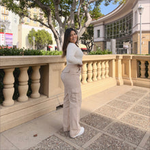 Load image into Gallery viewer, Terah Cargo Pants

