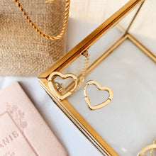 Load image into Gallery viewer, Amor Heart Hoops Gold
