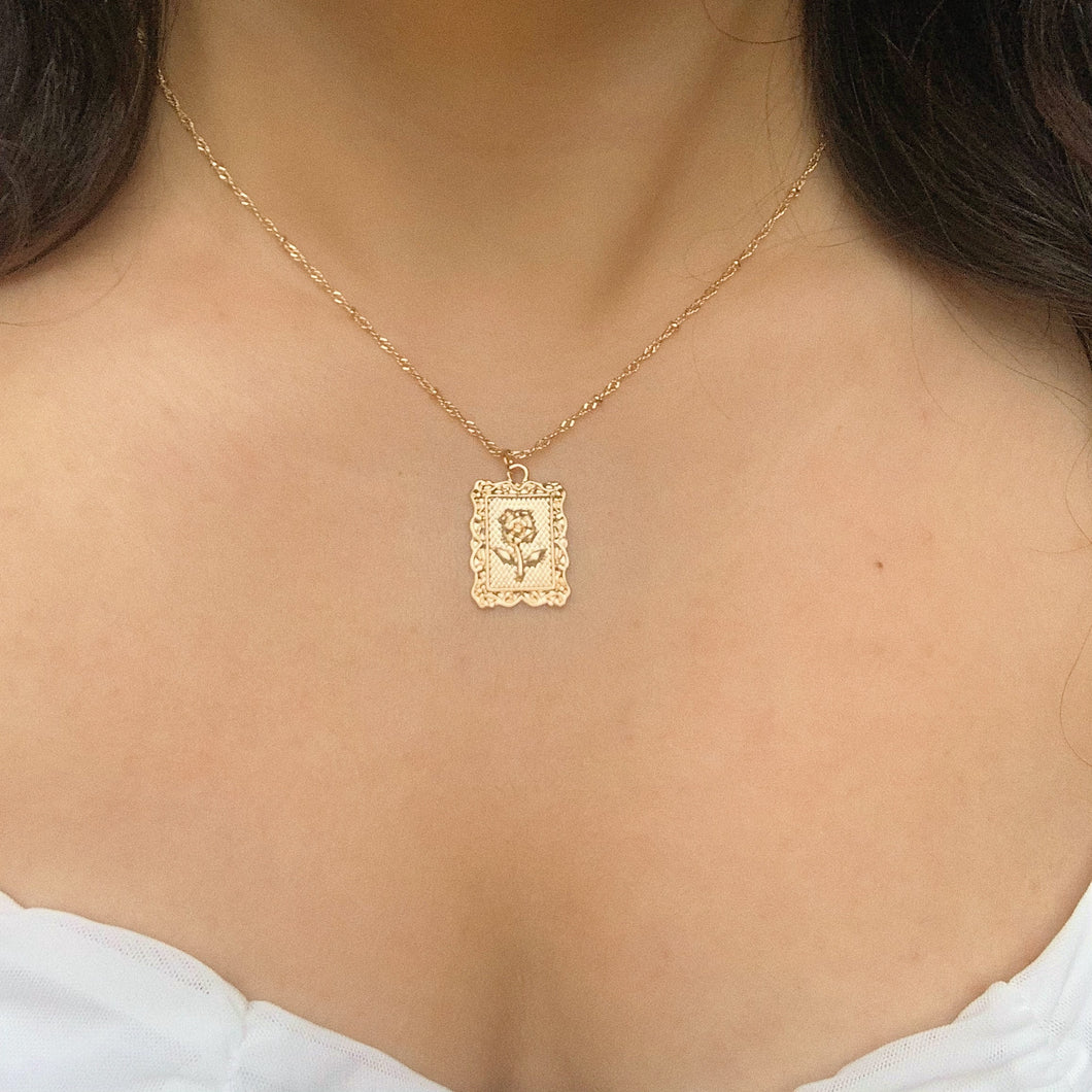 Flor Necklace