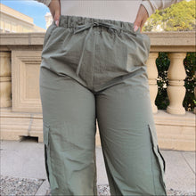 Load image into Gallery viewer, Kenney Cargo Pants
