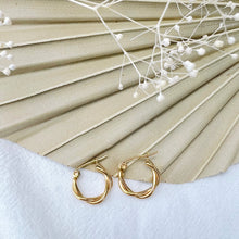 Load image into Gallery viewer, Lisa 2.0 Hoops Small
