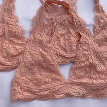 Load image into Gallery viewer, Lace Bralette Blush
